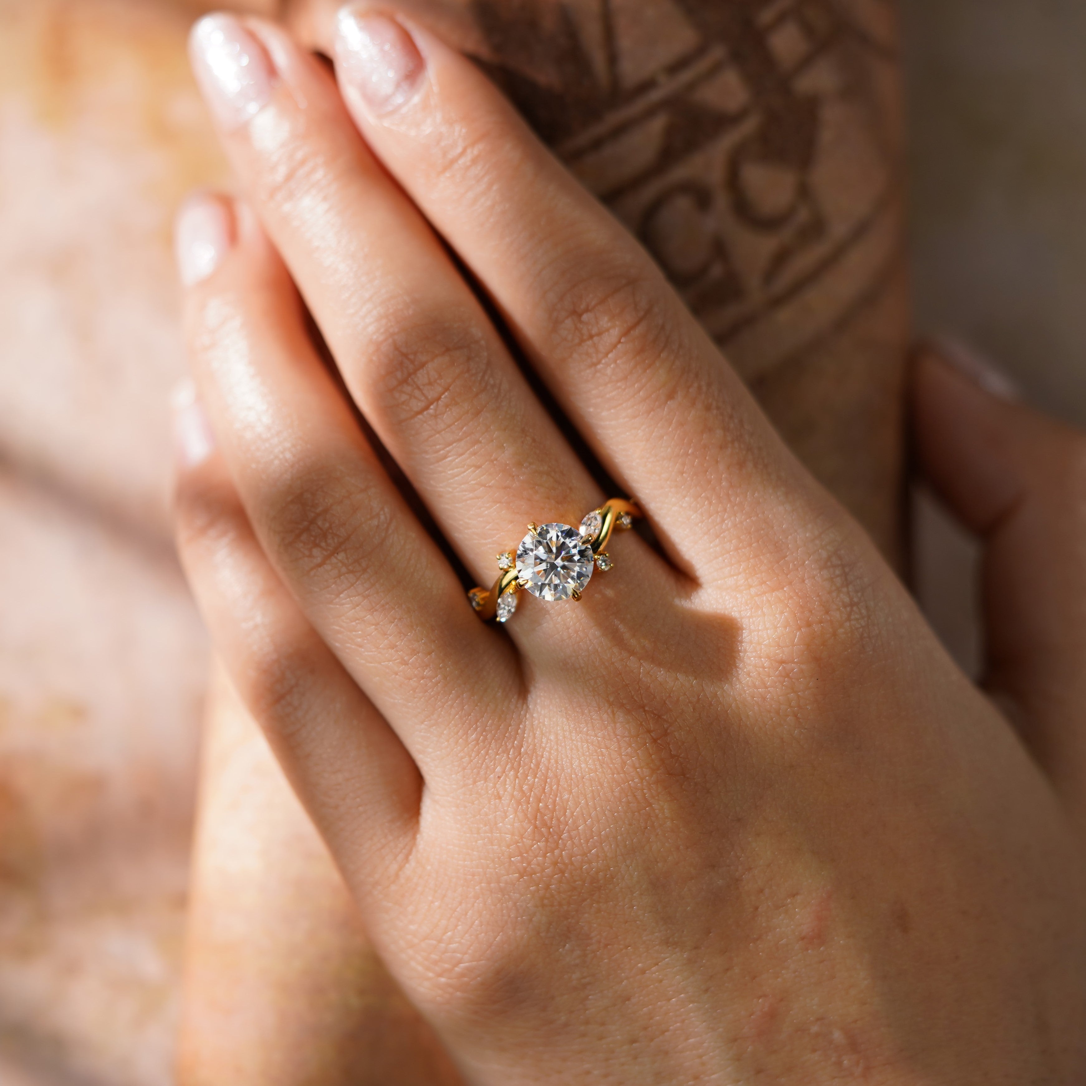 Oval Solitaire Engagement Ring – 2 CT Lab Grown Diamond